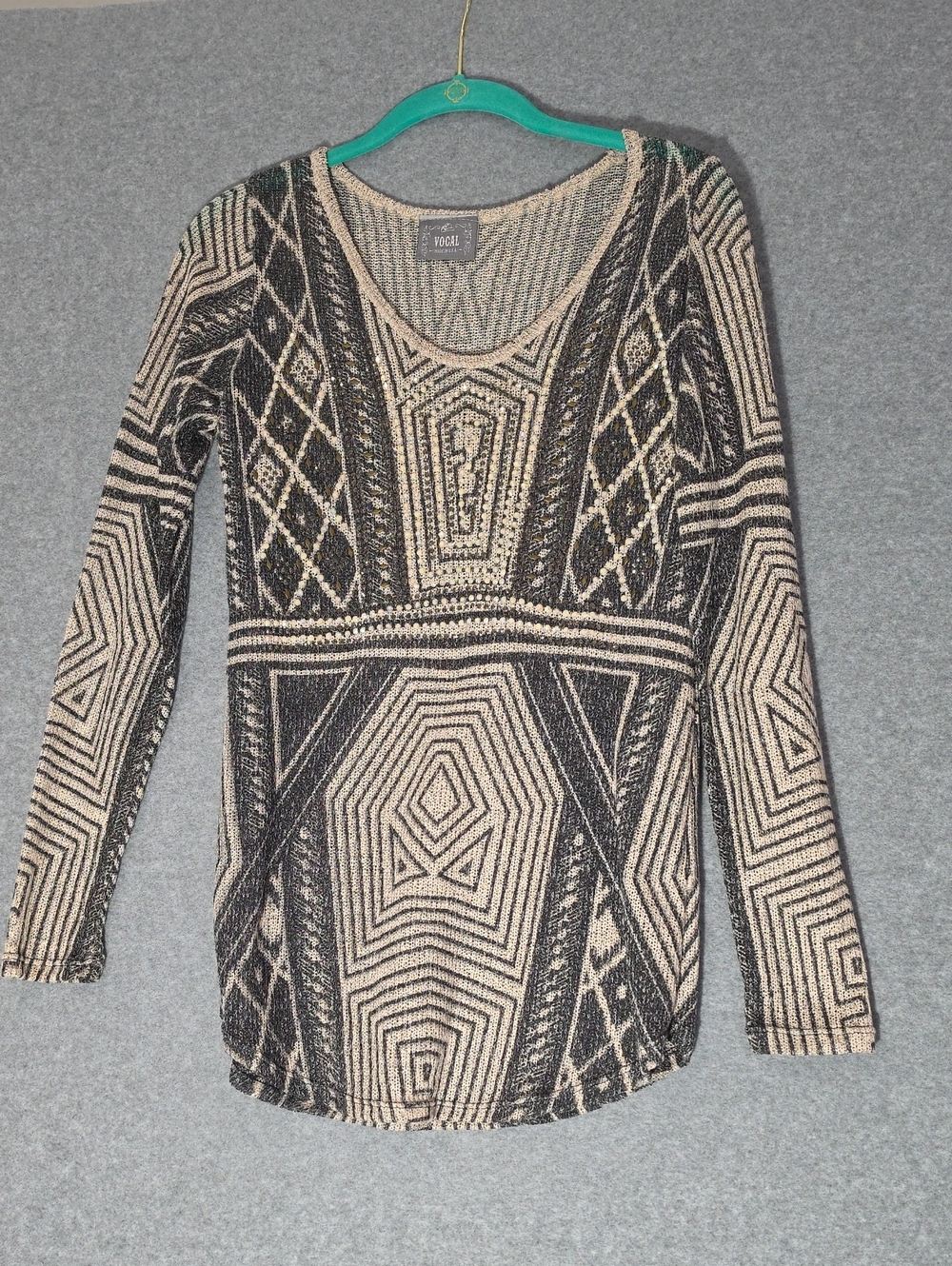 Cream & Black Geometric Knit Women's Sweater